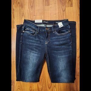 NWT Size 9/29 Judy Blue Mid Rise Skinny
